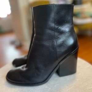 Worn twice Marc Fisher booties